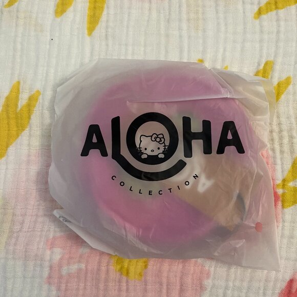 Aloha Collection Cutie Icons Hello Kitty NWT (SALE) Price Final - Picture 4 of 5